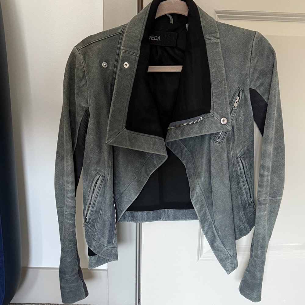 Veda Women's Charcoal Leather Jacket